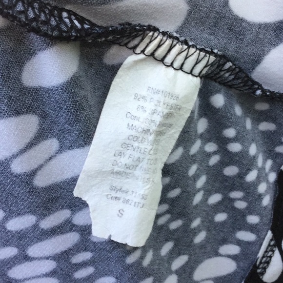 Wild psychedelic polka dotted 2 piece skirt & top. - Picture 7 of 8